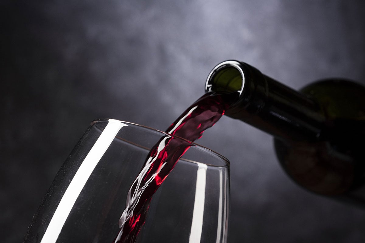 7 Healthy Reasons You Should Drink Wine After Dinner